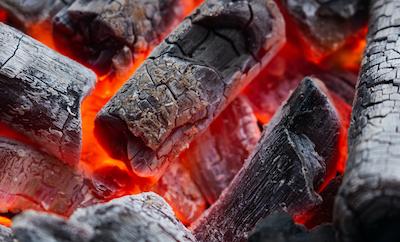 The Best Ways to Light the Charcoal in Your Grill Table