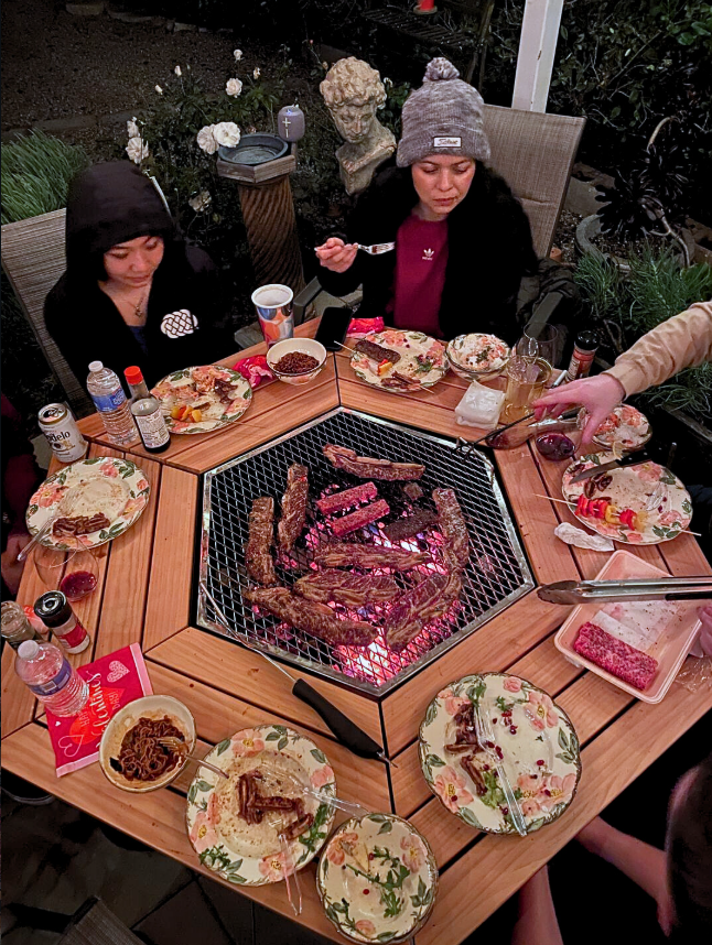 JAG 6 Social Grill